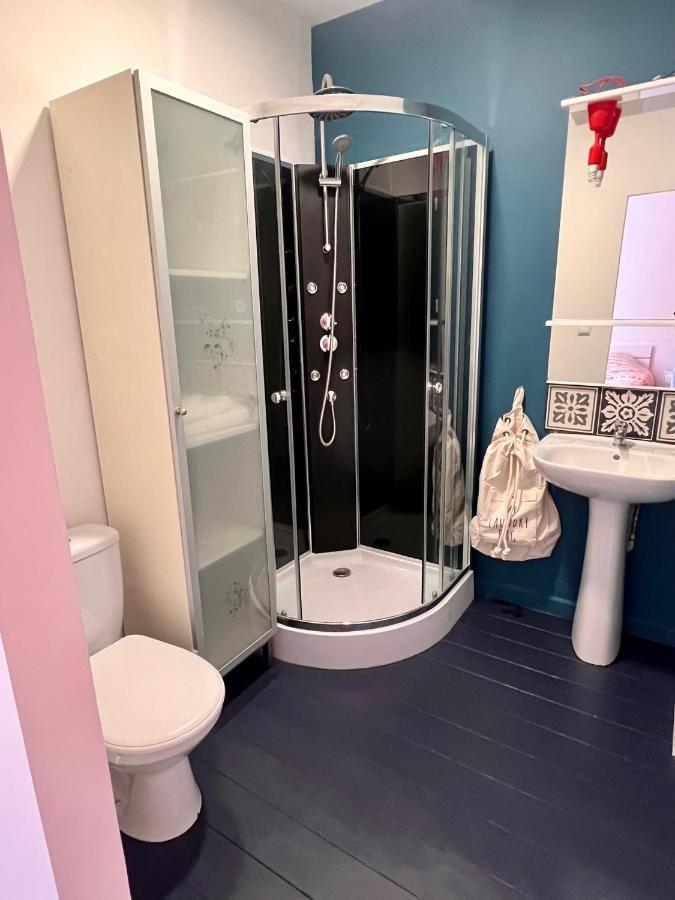 Agreable Maison De Ville Cosy De 122M² + Exterieur Wattrelos Bagian luar foto