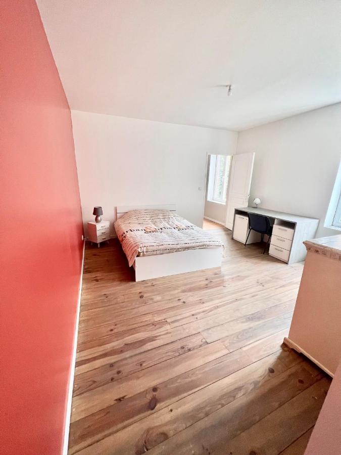Agreable Maison De Ville Cosy De 122M² + Exterieur Wattrelos Bagian luar foto