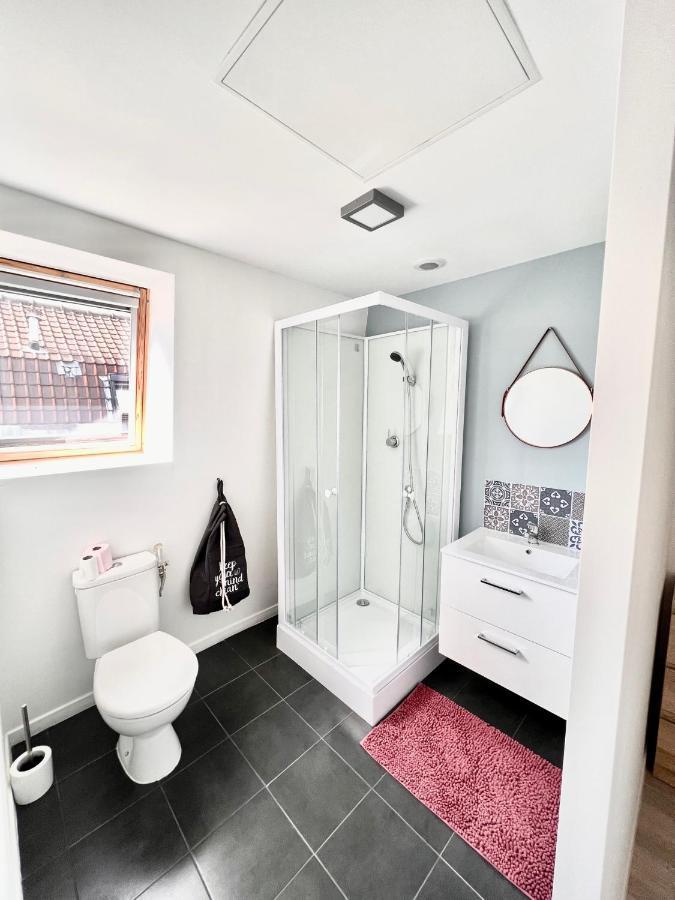 Agreable Maison De Ville Cosy De 122M² + Exterieur Wattrelos Bagian luar foto