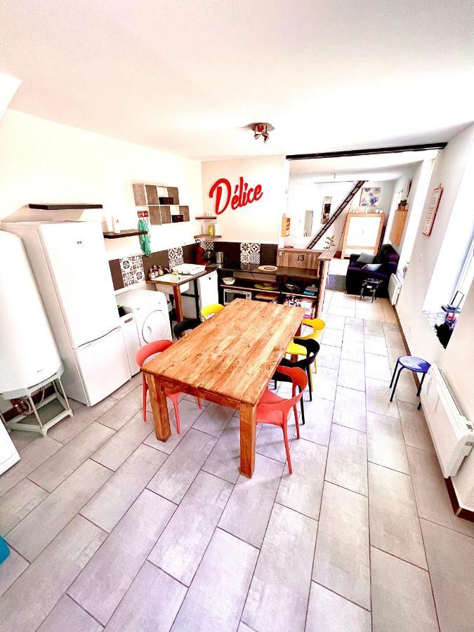 Agreable Maison De Ville Cosy De 122M² + Exterieur Wattrelos Bagian luar foto